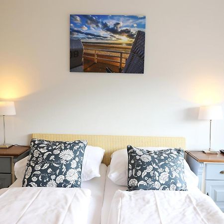 Moderne 2 Zimmerwohnung Mit Grosszuegigem Suedbalkon In Der Ersten Etage Westerland Exterior foto